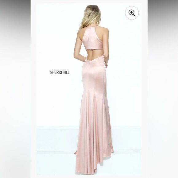 Sherri Hill Pink Halter Prom Gown with Slit Blush Sz. 4 50869 - Picture 2 of 5